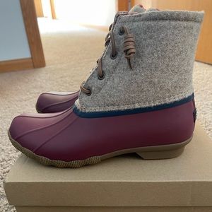 Sperry Top-Sider Duck Boot Women 7.5 NEW IN BOX- Saltwater Tan Wool
